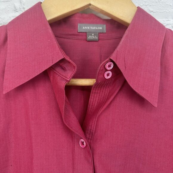 Ann Taylor Blouse Long Sleeve Tunic Top Button Up Pink Women's Size Medium READ - Picture 2 of 12